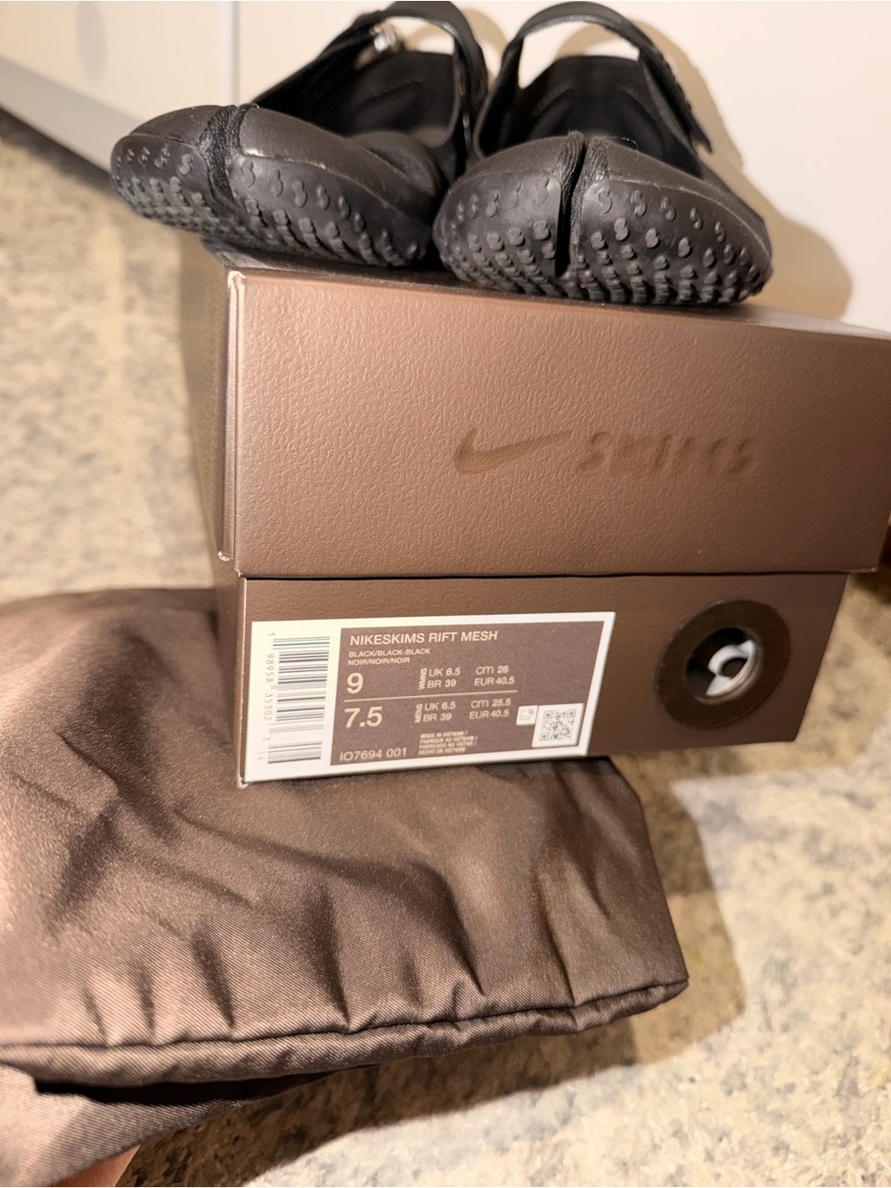 NikeSKIMS Air Rift Mesh - Picture 3 of 8